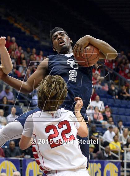Thumbnail 1 in Sierra Canyon vs. University (CIF State D5 Final) photogallery.