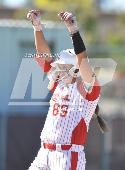 Thumbnail 1 in Mater Dei @ Orange Lutheran photogallery.