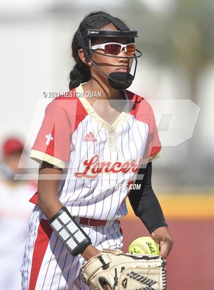 Thumbnail 2 in Mater Dei @ Orange Lutheran photogallery.