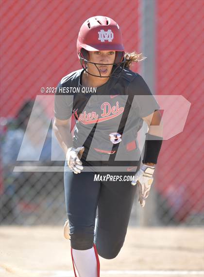 Thumbnail 3 in Mater Dei @ Orange Lutheran photogallery.