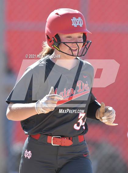 Thumbnail 1 in Mater Dei @ Orange Lutheran photogallery.