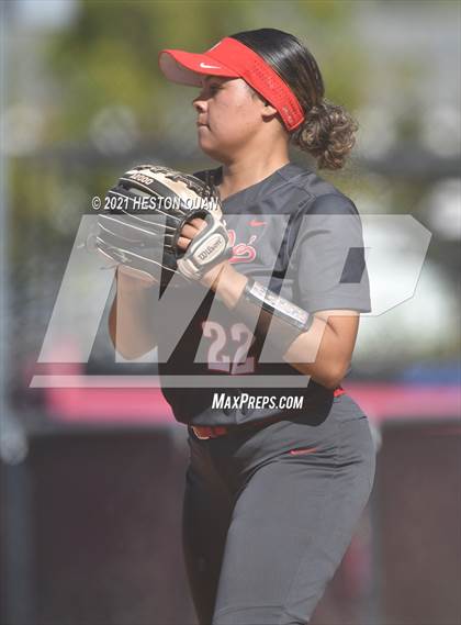 Thumbnail 2 in Mater Dei @ Orange Lutheran photogallery.