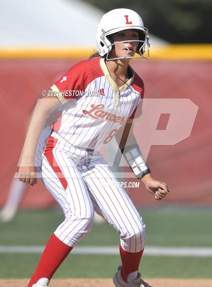 Thumbnail 1 in Mater Dei @ Orange Lutheran photogallery.
