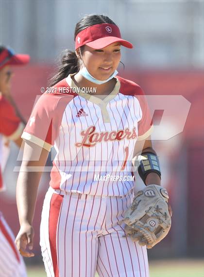 Thumbnail 2 in Mater Dei @ Orange Lutheran photogallery.
