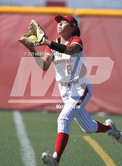 Thumbnail 2 in Mater Dei @ Orange Lutheran photogallery.