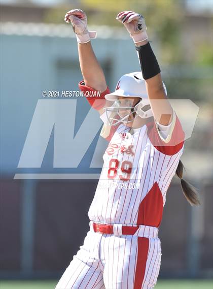 Thumbnail 2 in Mater Dei @ Orange Lutheran photogallery.