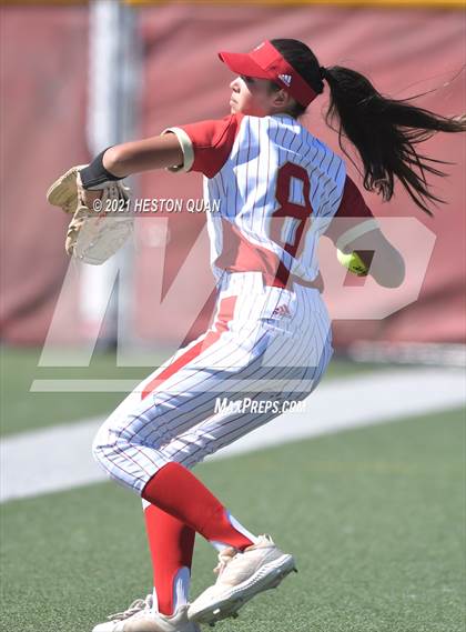 Thumbnail 1 in Mater Dei @ Orange Lutheran photogallery.