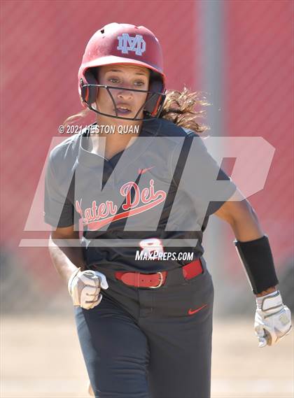 Thumbnail 1 in Mater Dei @ Orange Lutheran photogallery.