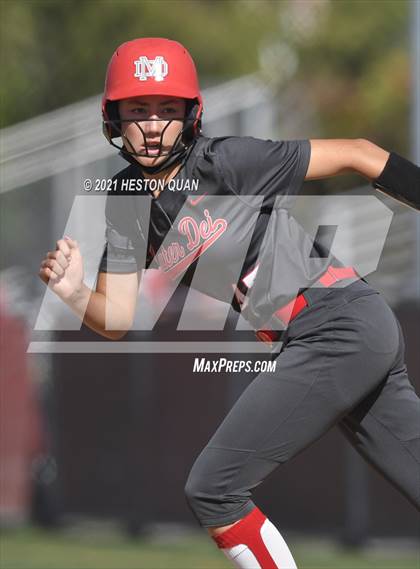 Thumbnail 1 in Mater Dei @ Orange Lutheran photogallery.