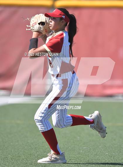 Thumbnail 1 in Mater Dei @ Orange Lutheran photogallery.
