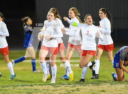 Thumbnail 3 in St. Johns @ Chino Valley (AIA 2A Semifinal) photogallery.