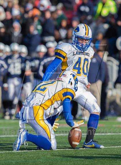 Thumbnail 3 in Lawrence vs. Huntington (Long Island Class III Final) photogallery.