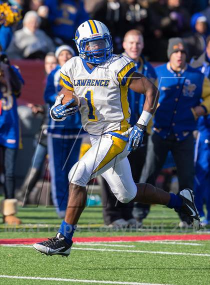 Thumbnail 1 in Lawrence vs. Huntington (Long Island Class III Final) photogallery.