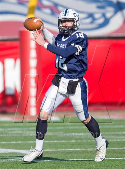 Thumbnail 1 in Lawrence vs. Huntington (Long Island Class III Final) photogallery.