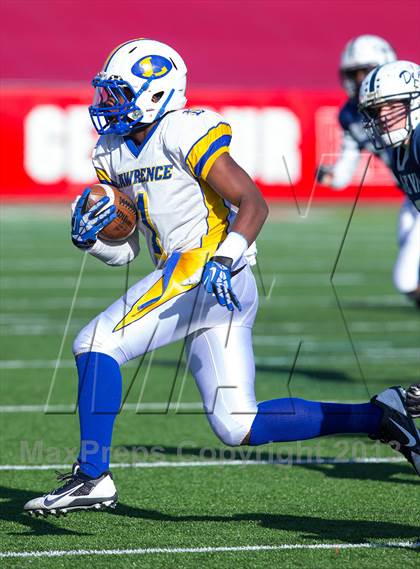 Thumbnail 2 in Lawrence vs. Huntington (Long Island Class III Final) photogallery.