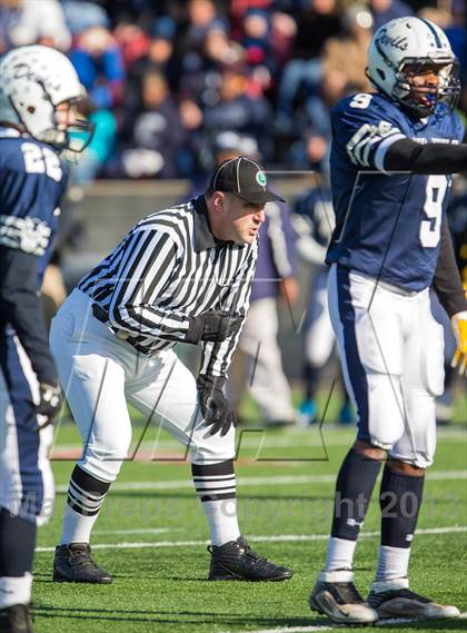 Thumbnail 3 in Lawrence vs. Huntington (Long Island Class III Final) photogallery.