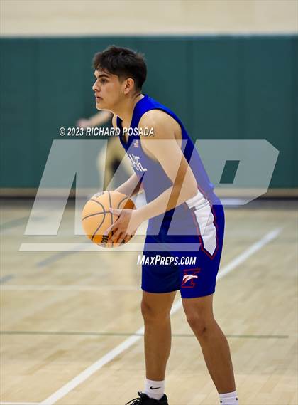 Thumbnail 1 in Immanuel vs. Madera South photogallery.