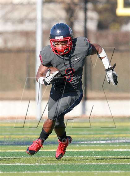 Thumbnail 1 in Kennedy vs. Erasmus Hall photogallery.
