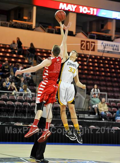 Thumbnail 3 in St. Johns vs. Arizona Lutheran Academy (AIA D4 Semifinal) photogallery.