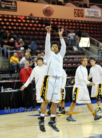 Thumbnail 1 in St. Johns vs. Arizona Lutheran Academy (AIA D4 Semifinal) photogallery.