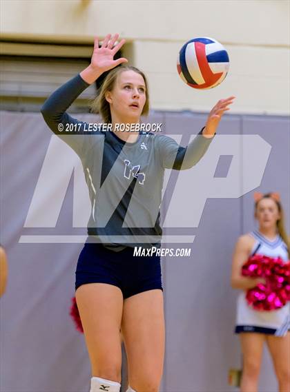 Thumbnail 2 in Clark vs. Smithson Valley (UIL 6A Bi-District Playoffs) photogallery.