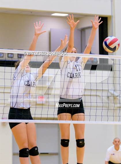Thumbnail 1 in Clark vs. Smithson Valley (UIL 6A Bi-District Playoffs) photogallery.