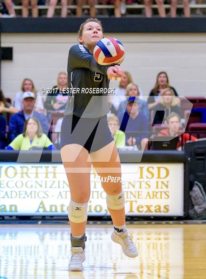Thumbnail 3 in Clark vs. Smithson Valley (UIL 6A Bi-District Playoffs) photogallery.