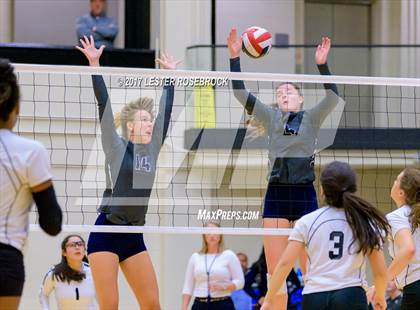 Thumbnail 1 in Clark vs. Smithson Valley (UIL 6A Bi-District Playoffs) photogallery.