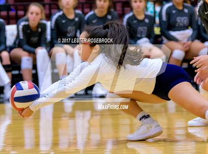Thumbnail 2 in Clark vs. Smithson Valley (UIL 6A Bi-District Playoffs) photogallery.