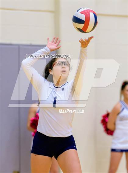 Thumbnail 2 in Clark vs. Smithson Valley (UIL 6A Bi-District Playoffs) photogallery.