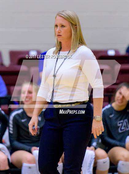 Thumbnail 1 in Clark vs. Smithson Valley (UIL 6A Bi-District Playoffs) photogallery.