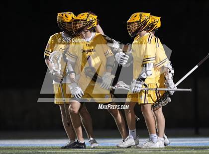 Thumbnail 1 in Oakton @ Yorktown photogallery.