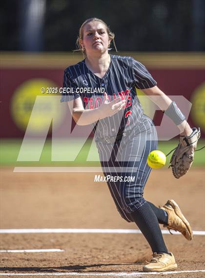 Thumbnail 1 in Lee County @ Lassiter (GHSA AAAAA State Playoffs - 1st Round) photogallery.
