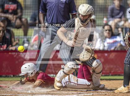 Thumbnail 1 in Lee County @ Lassiter (GHSA AAAAA State Playoffs - 1st Round) photogallery.