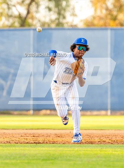 Thumbnail 1 in Point Loma @ Eastlake photogallery.