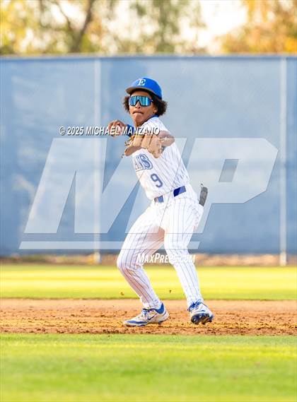 Thumbnail 3 in Point Loma @ Eastlake photogallery.