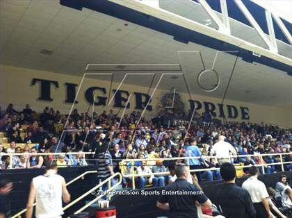 Thumbnail 2 in Bentonville TOC Ceremony photogallery.