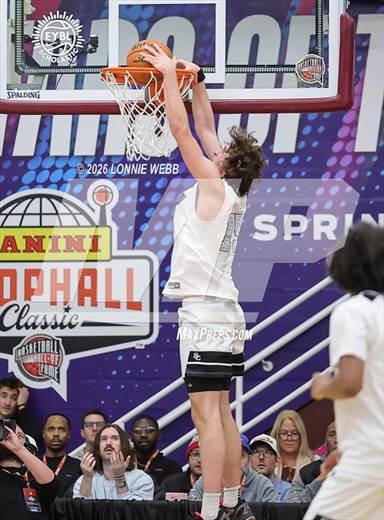 Sierra Canyon vs Columbus (Hoophall Classic)