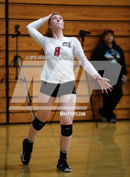 Thumbnail 3 in Vanden vs. Lincoln (Stockton Classic) photogallery.
