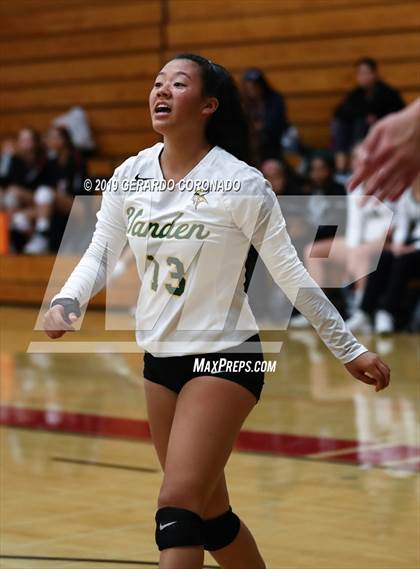 Thumbnail 1 in Vanden vs. Lincoln (Stockton Classic) photogallery.