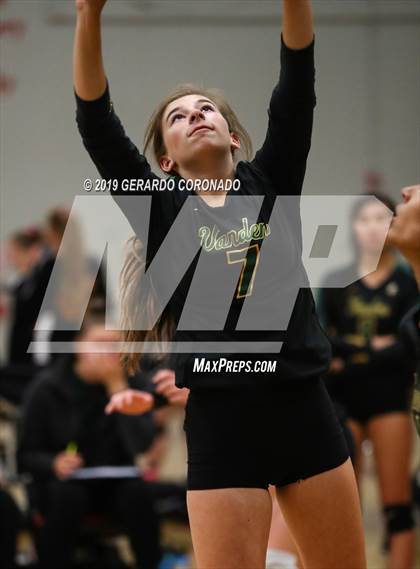Thumbnail 3 in Vanden vs. Lincoln (Stockton Classic) photogallery.