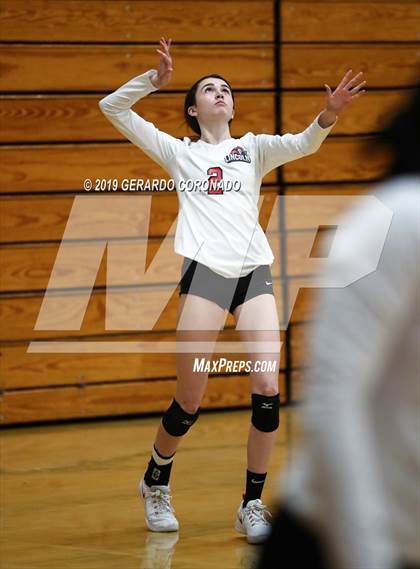 Thumbnail 2 in Vanden vs. Lincoln (Stockton Classic) photogallery.