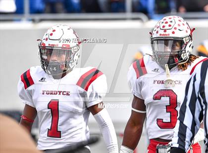 Thumbnail 2 in Fordyce vs. Junction City (AAA 2A State Final) photogallery.