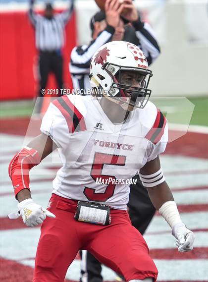 Thumbnail 3 in Fordyce vs. Junction City (AAA 2A State Final) photogallery.