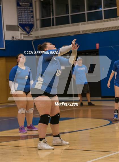 Thumbnail 1 in Attica @ Wheatland-Chili photogallery.