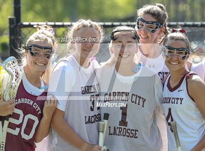 Thumbnail 3 in Garden City vs. Mepham (Class B Semifinal) photogallery.