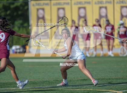 Thumbnail 3 in Garden City vs. Mepham (Class B Semifinal) photogallery.