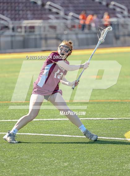 Thumbnail 1 in Garden City vs. Mepham (Class B Semifinal) photogallery.