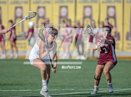 Thumbnail 2 in Garden City vs. Mepham (Class B Semifinal) photogallery.