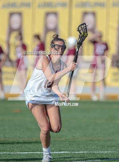 Thumbnail 2 in Garden City vs. Mepham (Class B Semifinal) photogallery.